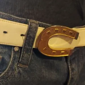Gucci | Accessories | Super Rare Gucci Horseshoe Belt Mid 7s  display picture 3